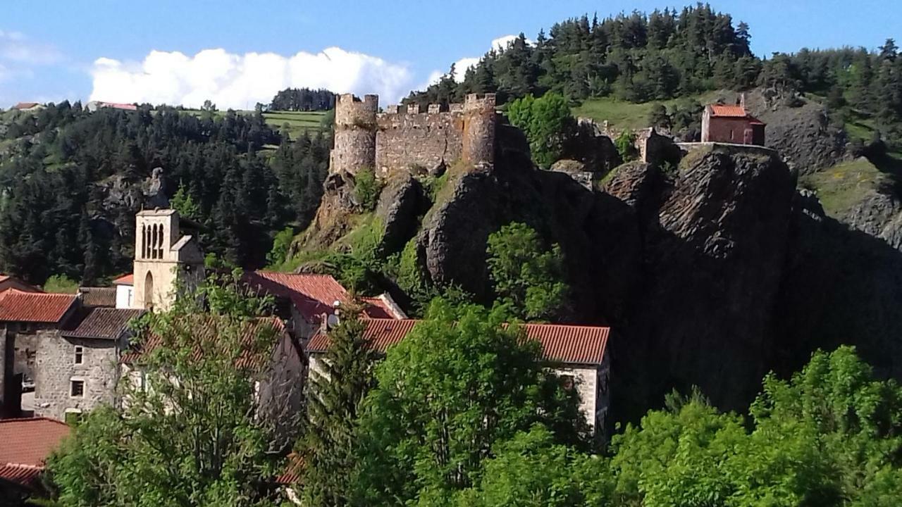 Le Petit Seguret Lägenhet Le Puy-en-Velay Exteriör bild